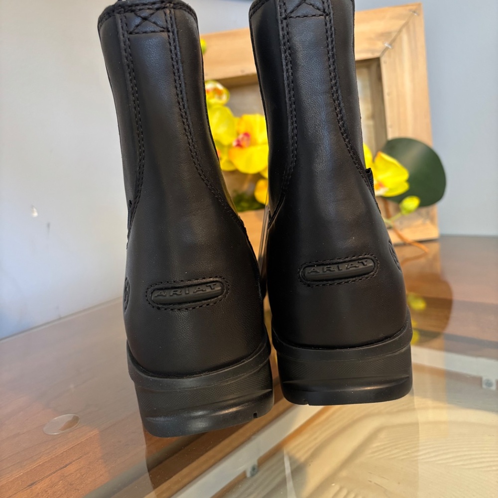Ariat Heritage IV Zip waterproof Boots in black size 7 - Picture 4 of 16
